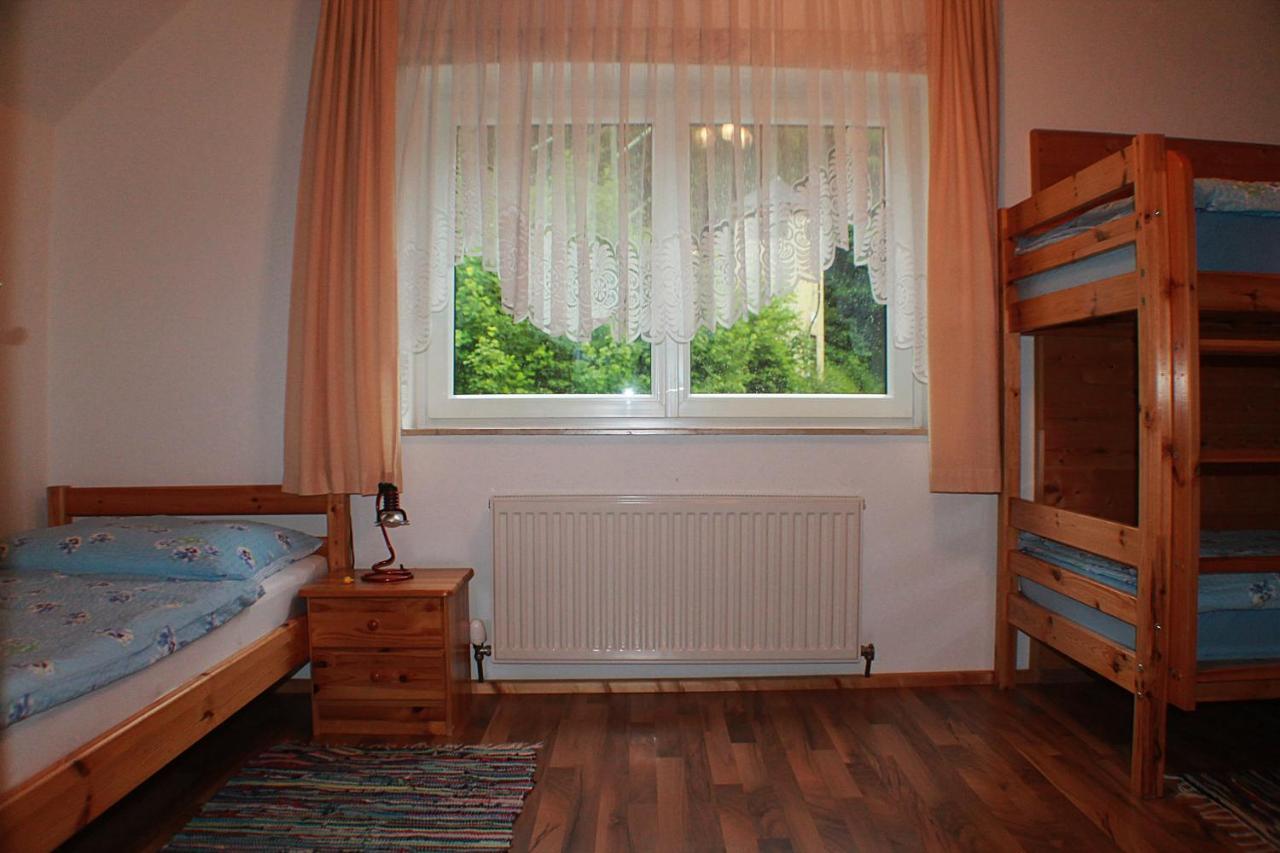 Ferienwohnung Hillbrand บัดกอยเซิร์น ภายนอก รูปภาพ